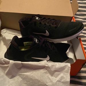 Womens nike free run brand new